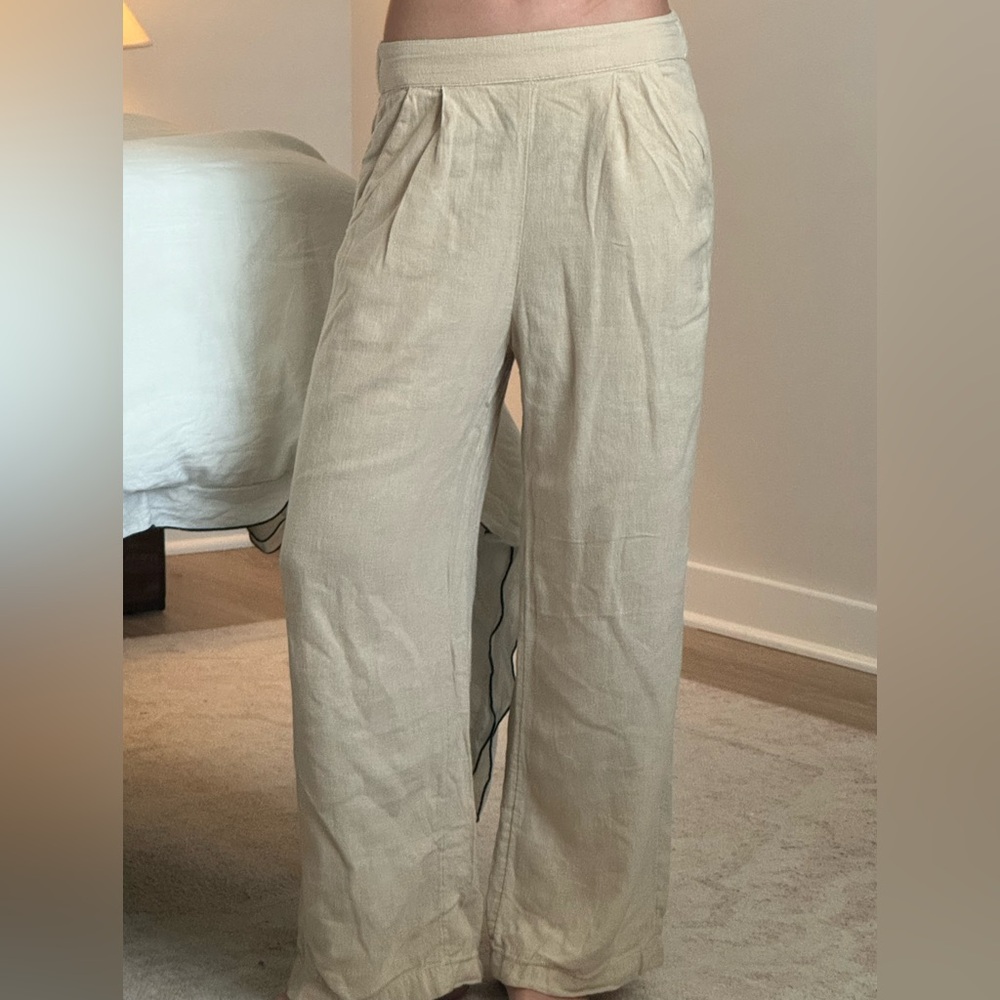 Abercrombie & Fitch Wide-Leg Linen-Blend Pants in Light Beige